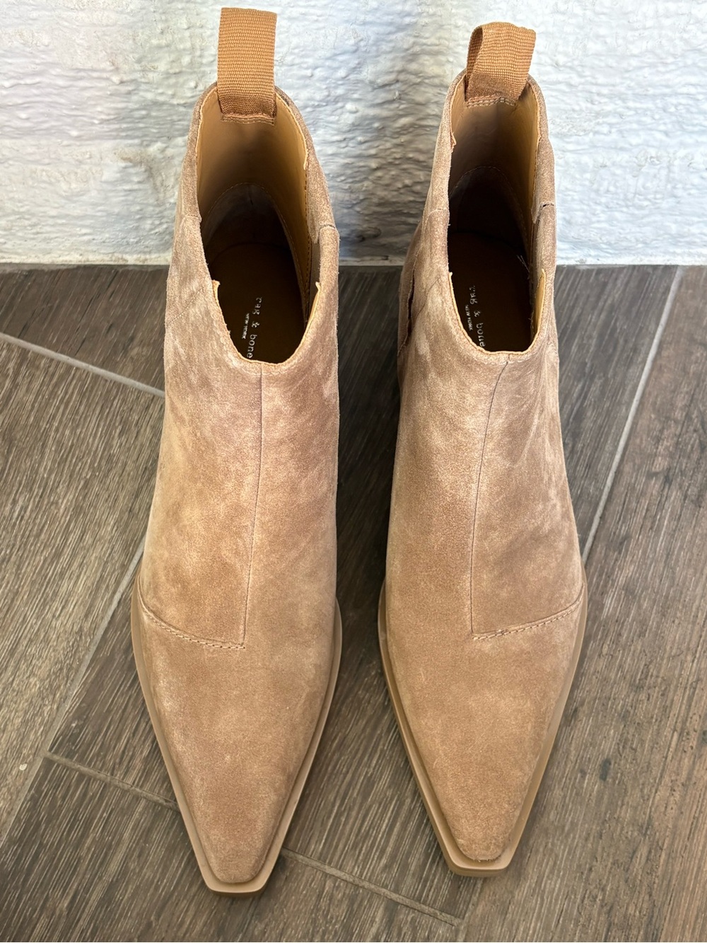 rag & bone woman’s tan Suede Chukka Boots size 10 - Picture 8 of 11